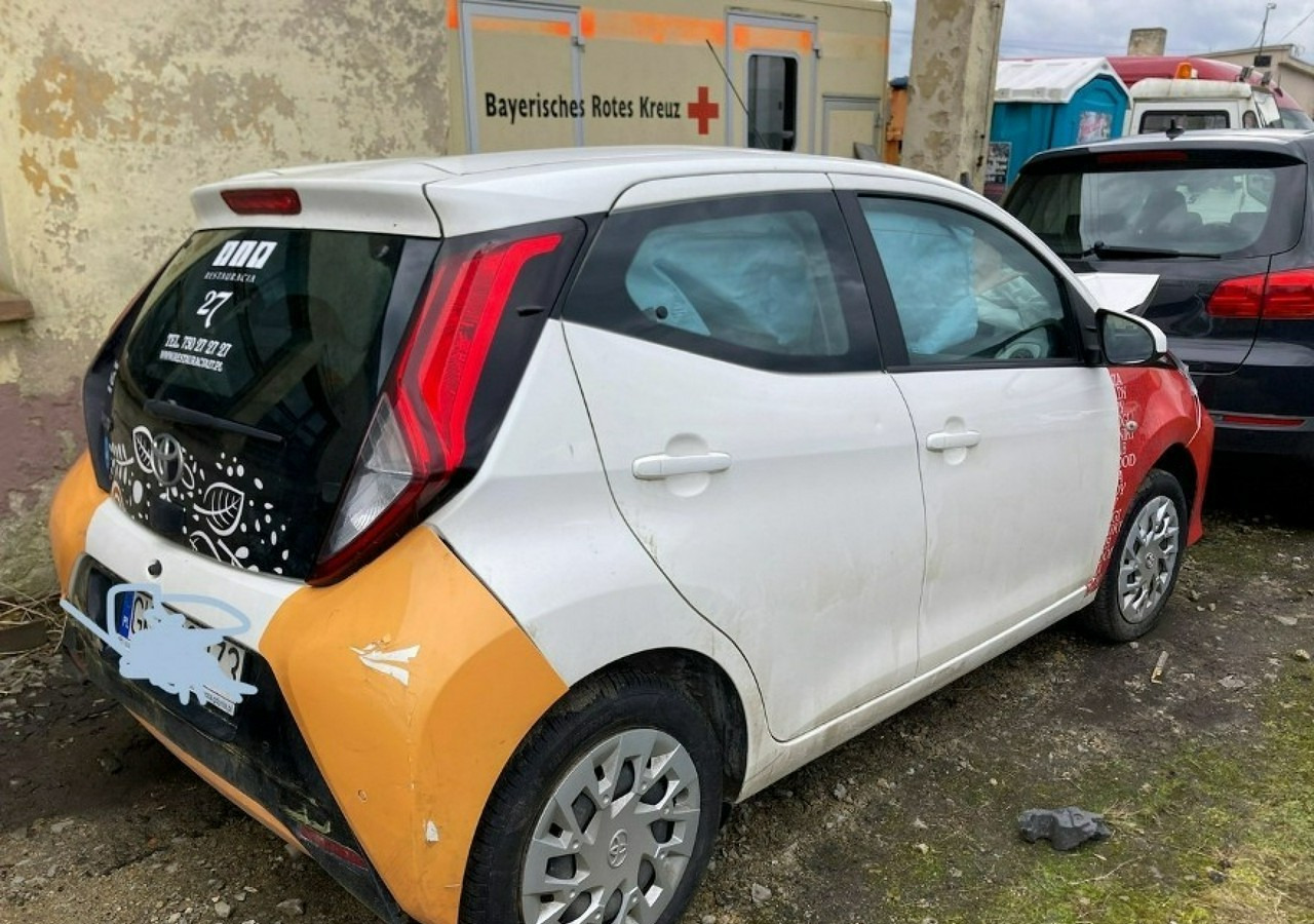 Toyota Aygo II Aygo 1.0-16V Klima Salon PL 2021 Bezyna + LPG - Hatchback: picture 2 Toyota Aygo II Aygo 1.0-16V Klima Salon PL 2021 Bezyna + LPG - Hatchback: picture 2