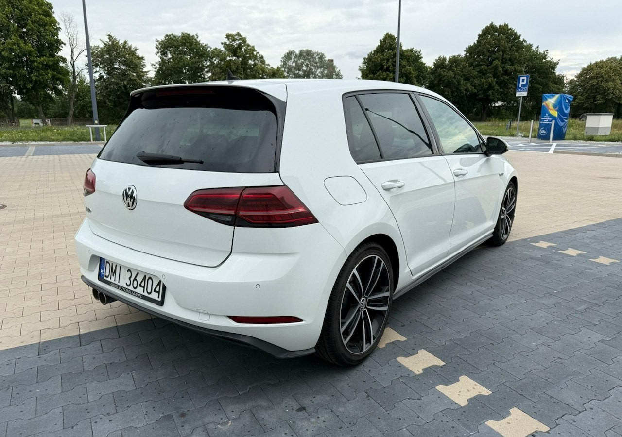 Volkswagen Golf VII GTD 2.0TDI 184KM FullLed Navi Klimatronik ACC Asystenci - Sedan: picture 4 Volkswagen Golf VII GTD 2.0TDI 184KM FullLed Navi Klimatronik ACC Asystenci - Sedan: picture 4