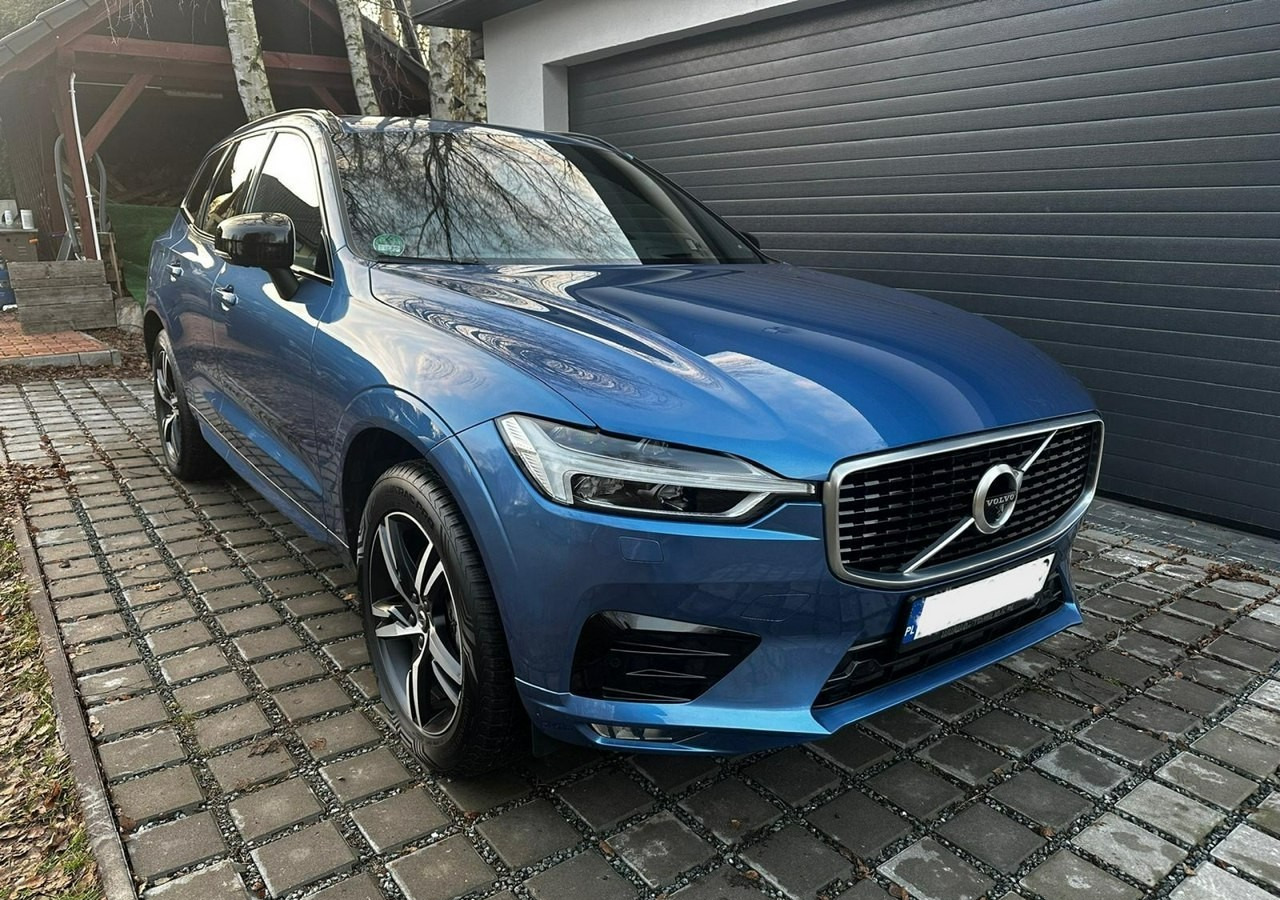 Volvo XC60 II XC60 R-design 2.0D5 235KM Automat Navi Kamery360 Panorama HAK Harman - SUV: picture 2 Volvo XC60 II XC60 R-design 2.0D5 235KM Automat Navi Kamery360 Panorama HAK Harman - SUV: picture 2