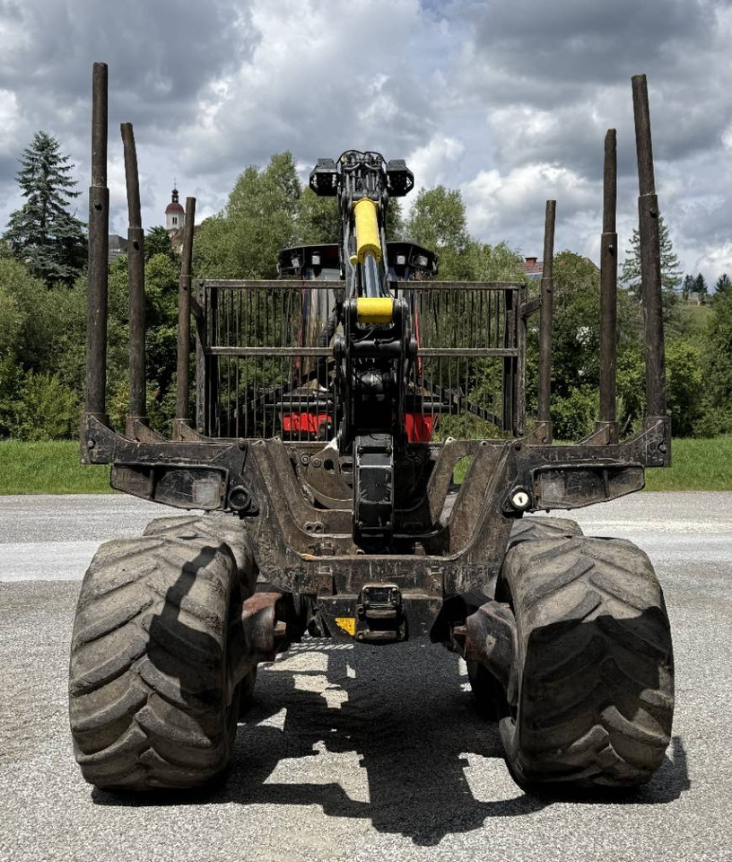 Komatsu 855 - Forwarder: picture 4 Komatsu 855 - Forwarder: picture 4