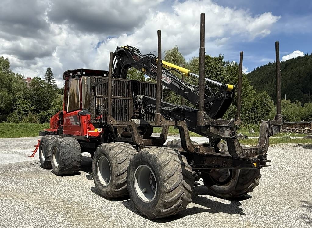 Komatsu 855 - Forwarder: picture 3 Komatsu 855 - Forwarder: picture 3