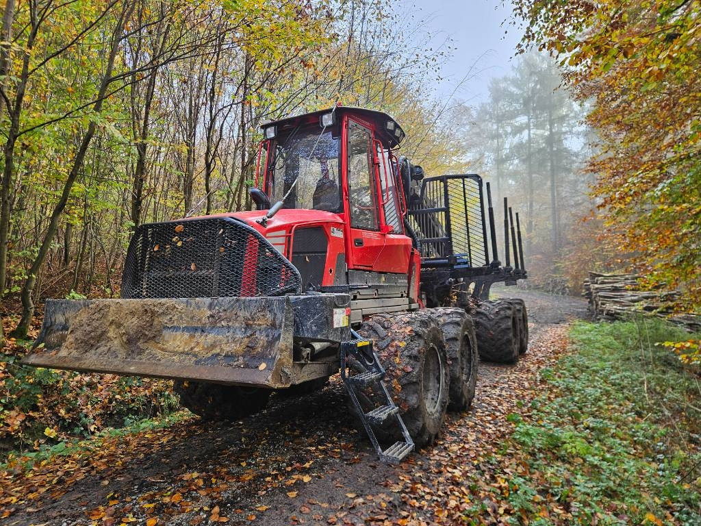 Komatsu 875 - Forwarder: picture 1 Komatsu 875 - Forwarder: picture 1