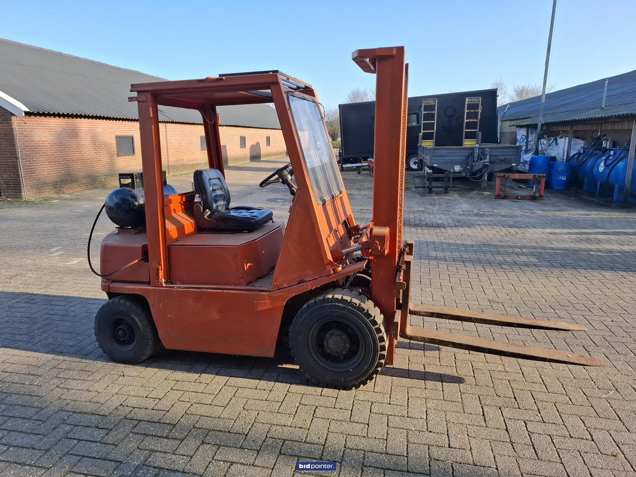 Nissan 2.5 ton LPG - LPG forklift: picture 3 Nissan 2.5 ton LPG - LPG forklift: picture 3