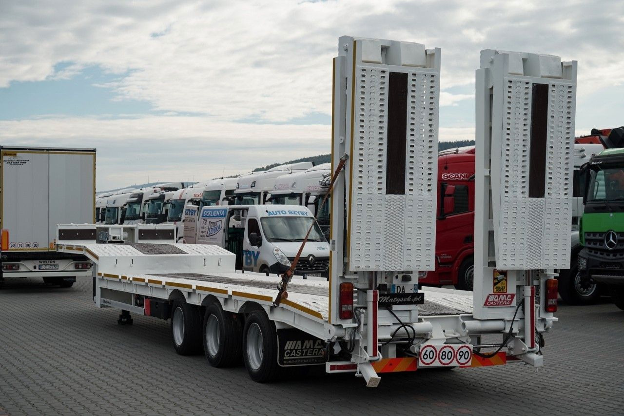 AMC CASTERA NACZEPA LAWETA / NISKOPODWOZIOWA / 1 - Low loader semi-trailer: picture 4 AMC CASTERA NACZEPA LAWETA / NISKOPODWOZIOWA / 1 - Low loader semi-trailer: picture 4