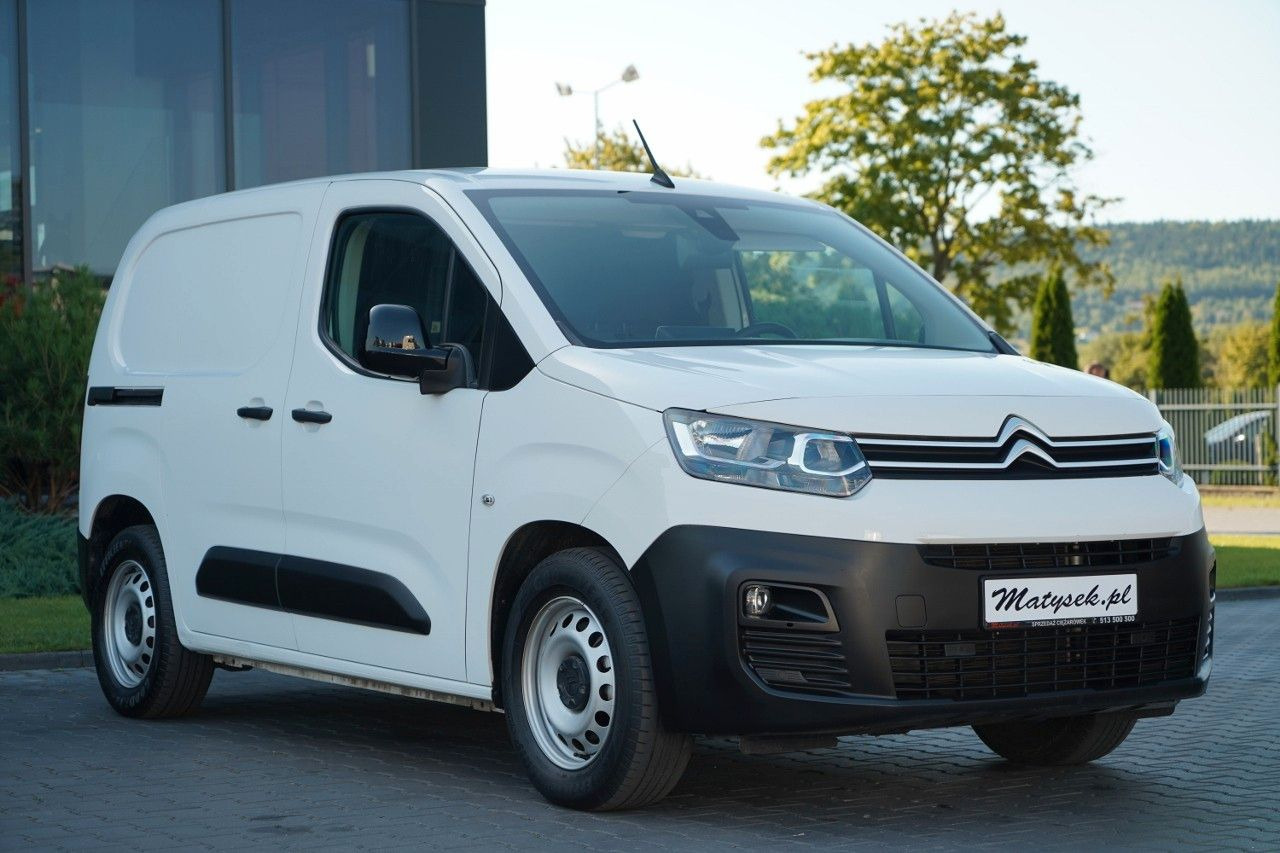 Citroën BERLINGO / ELEKTRYK / BLASZAK / VAN / FURGON / 2 - Commercial vehicle, Electric van: picture 1 Citroën BERLINGO / ELEKTRYK / BLASZAK / VAN / FURGON / 2 - Commercial vehicle, Electric van: picture 1