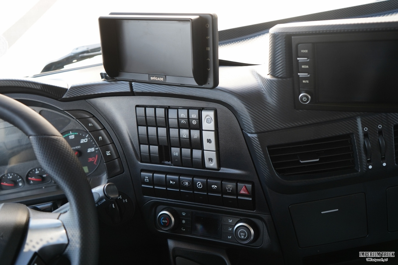 Concrete mixer truck IVECO 400 SL X-WAY STRALIS / 8X4 / BETONOMIESZARKA / IMER / OPONY 100 % / ALUFELGI /: picture 33