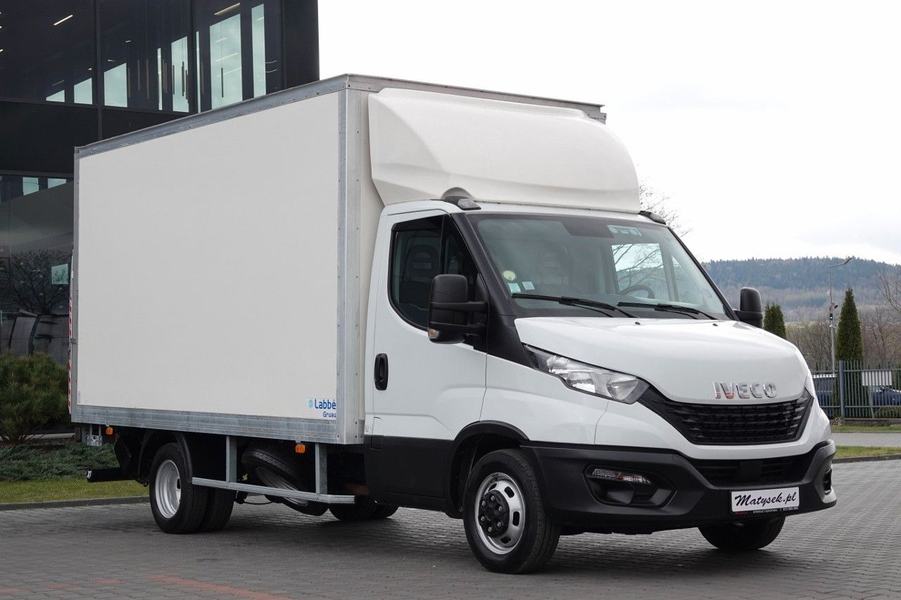 Iveco DAILY 3.0 / KONTENER-FURGON / WINDA 750 KG / DMC - Refrigerated delivery van: picture 1 Iveco DAILY 3.0 / KONTENER-FURGON / WINDA 750 KG / DMC - Refrigerated delivery van: picture 1