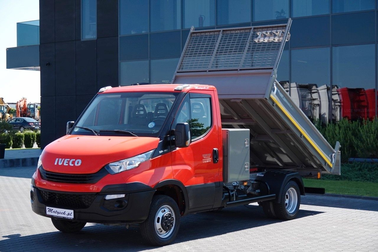 Iveco DAILY 35C12D - Tipper van: picture 3 Iveco DAILY 35C12D - Tipper van: picture 3