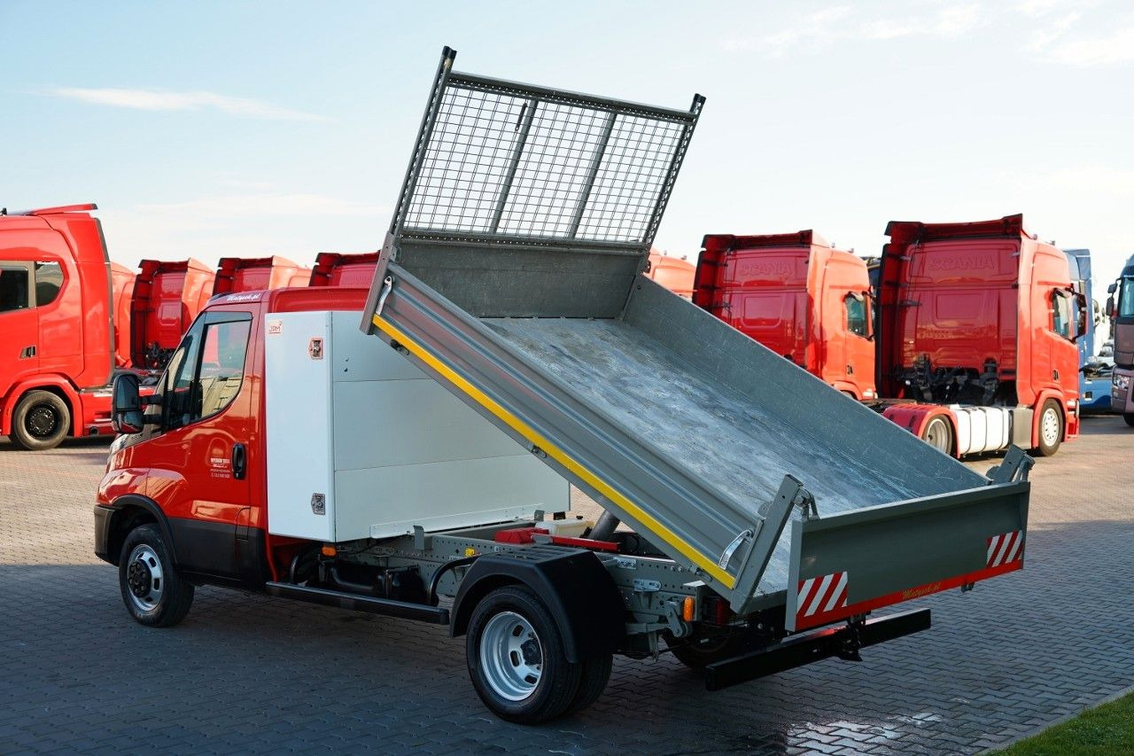 Iveco DAILY 35C12D / - Tipper van: picture 3 Iveco DAILY 35C12D / - Tipper van: picture 3