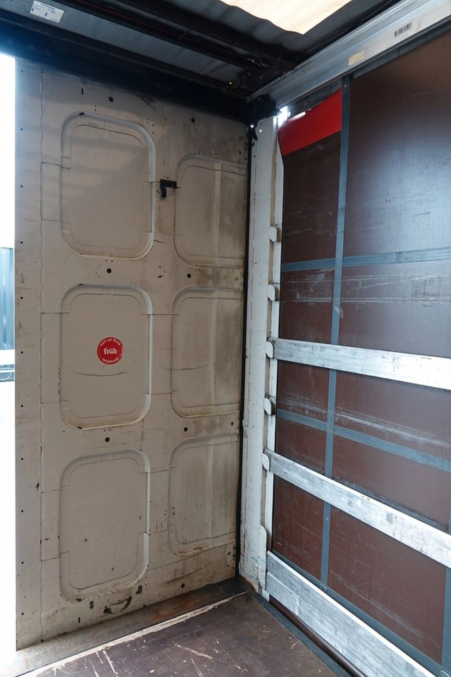 Curtainsider semi-trailer Krone FIRANKA STANDARD  / OŚ PODNOSZONA  / 2018 ROK: picture 15
