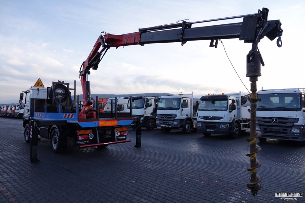 MAN TGM 13.290 / 4x4 / HDS HC 190 + WIERTŁO 2 mb / WIERTNICA / EURO 6 / MANUAL - Dropside/ Flatbed truck, Crane truck: picture 3 MAN TGM 13.290 / 4x4 / HDS HC 190 + WIERTŁO 2 mb / WIERTNICA / EURO 6 / MANUAL - Dropside/ Flatbed truck, Crane truck: picture 3