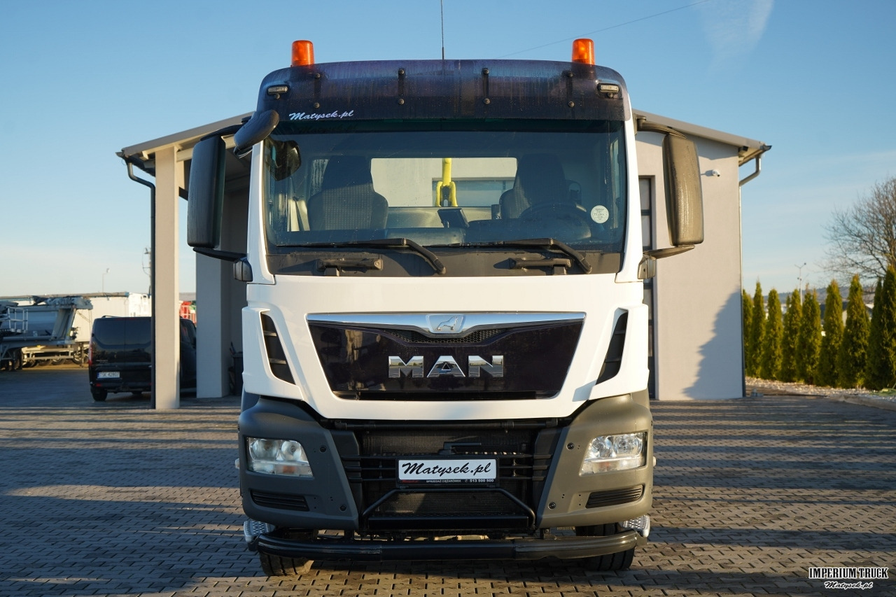 MAN TGS 26.440 / HAKOWIEC / MARREL AL TAM 20U / 20 T / 6x2 / OŚ SKRĘTNA PODNOSOZNA / OPONY 100% / EURO 6 - Hook lift truck: picture 2 MAN TGS 26.440 / HAKOWIEC / MARREL AL TAM 20U / 20 T / 6x2 / OŚ SKRĘTNA PODNOSOZNA / OPONY 100% / EURO 6 - Hook lift truck: picture 2