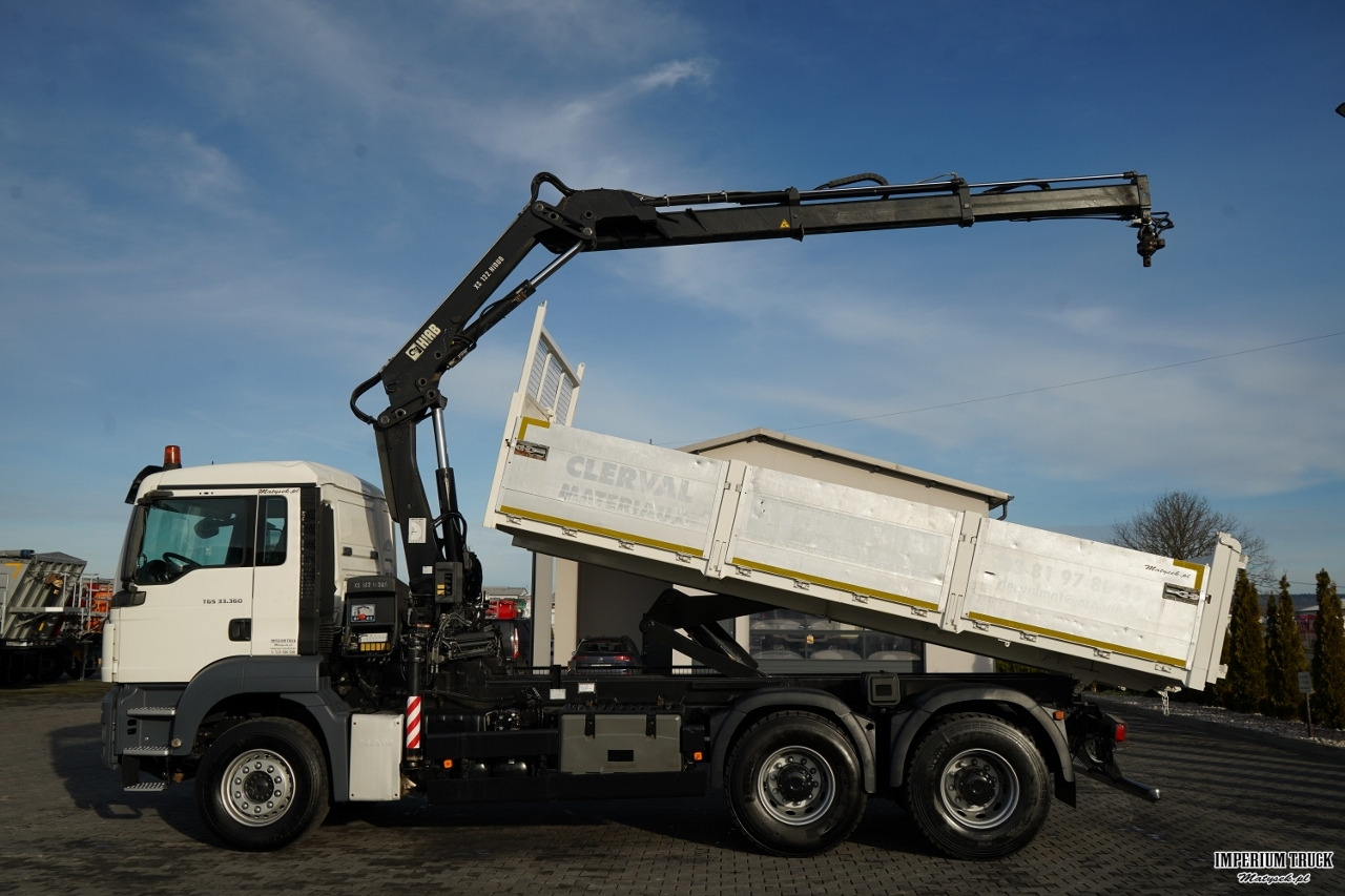 MAN TGS 33.360 / 6x4 / WYWROTKA TYLNOZSYPOWA 5,8 M + HDS HIAB XS 122 / STEROWANIE RADIOWE / HDS ZA KABINĄ / EURO 5 / MANUAL - Tipper, Crane truck: picture 2 MAN TGS 33.360 / 6x4 / WYWROTKA TYLNOZSYPOWA 5,8 M + HDS HIAB XS 122 / STEROWANIE RADIOWE / HDS ZA KABINĄ / EURO 5 / MANUAL - Tipper, Crane truck: picture 2