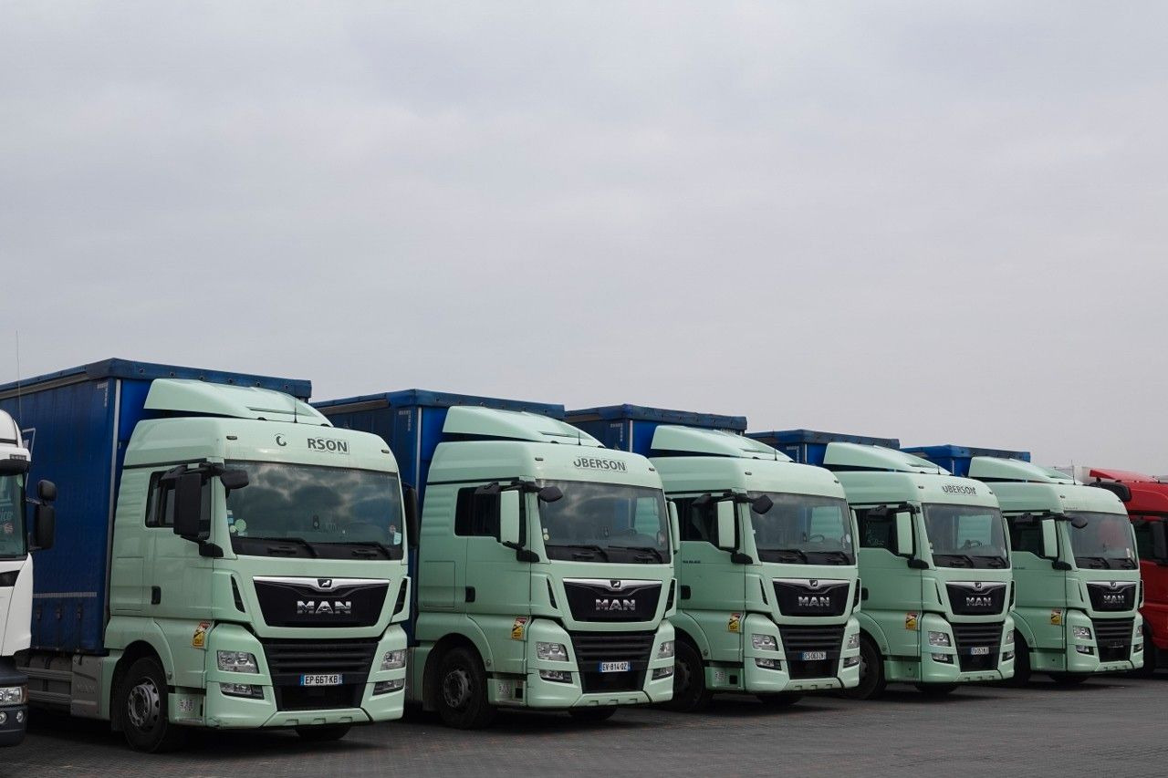 MAN TGX 26.460 / ZESTAW TANDEM PRZEJAZDOWY / 120 M3 - Curtain side truck: picture 3 MAN TGX 26.460 / ZESTAW TANDEM PRZEJAZDOWY / 120 M3 - Curtain side truck: picture 3