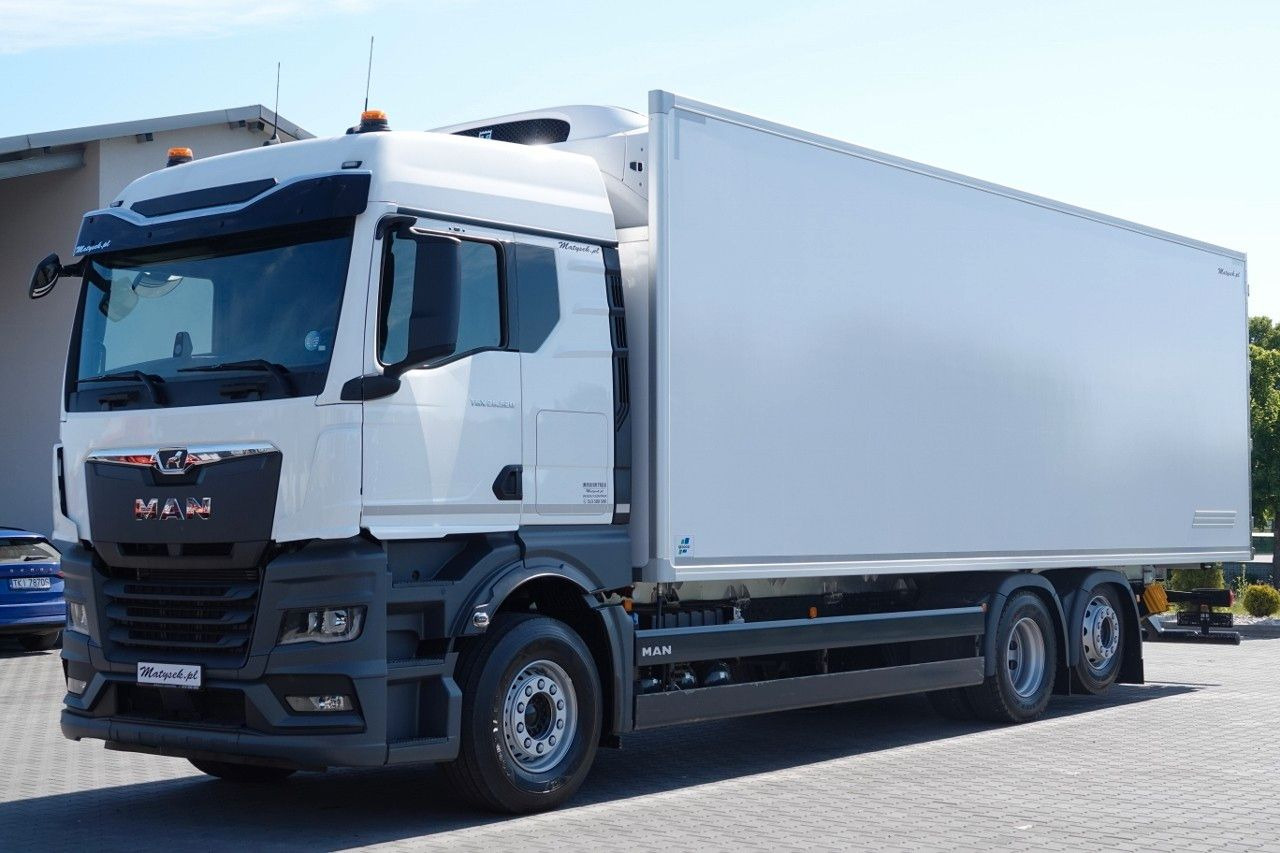 MAN TGX 26.520 / 6x2 / CHŁODNIA -8,6 M / AGREGAT THE - Box truck: picture 2 MAN TGX 26.520 / 6x2 / CHŁODNIA -8,6 M / AGREGAT THE - Box truck: picture 2