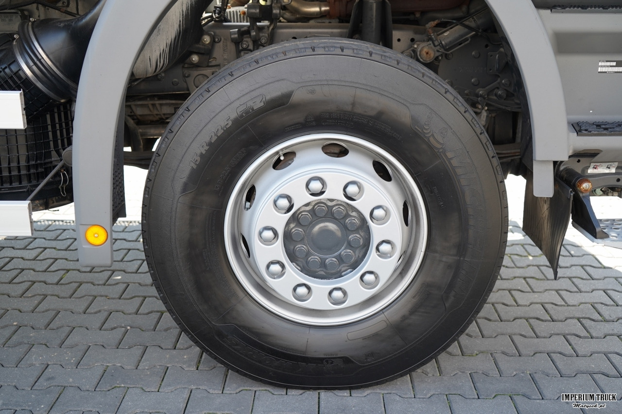 Dropside/ Flatbed truck, Crane truck MERCEDES ACTROS 2636 / 6x4 / SKRZYNIOWY 6,5 M + HDS HIAB 166 E-5 HIDUO / WYSUW 15 M / MOCNA PODŁOGA / STEROWANIE RADIOWE / ROTATOR / SPROWADZONY: picture 26