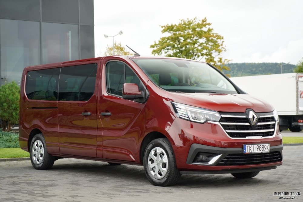 RENAULT TRAFIC III / BUS / 9 MIEJSC / 2022 ROK / PIERWSZY WŁAŚCICIEL / SERWISOWANY - Passenger van: picture 2 RENAULT TRAFIC III / BUS / 9 MIEJSC / 2022 ROK / PIERWSZY WŁAŚCICIEL / SERWISOWANY - Passenger van: picture 2