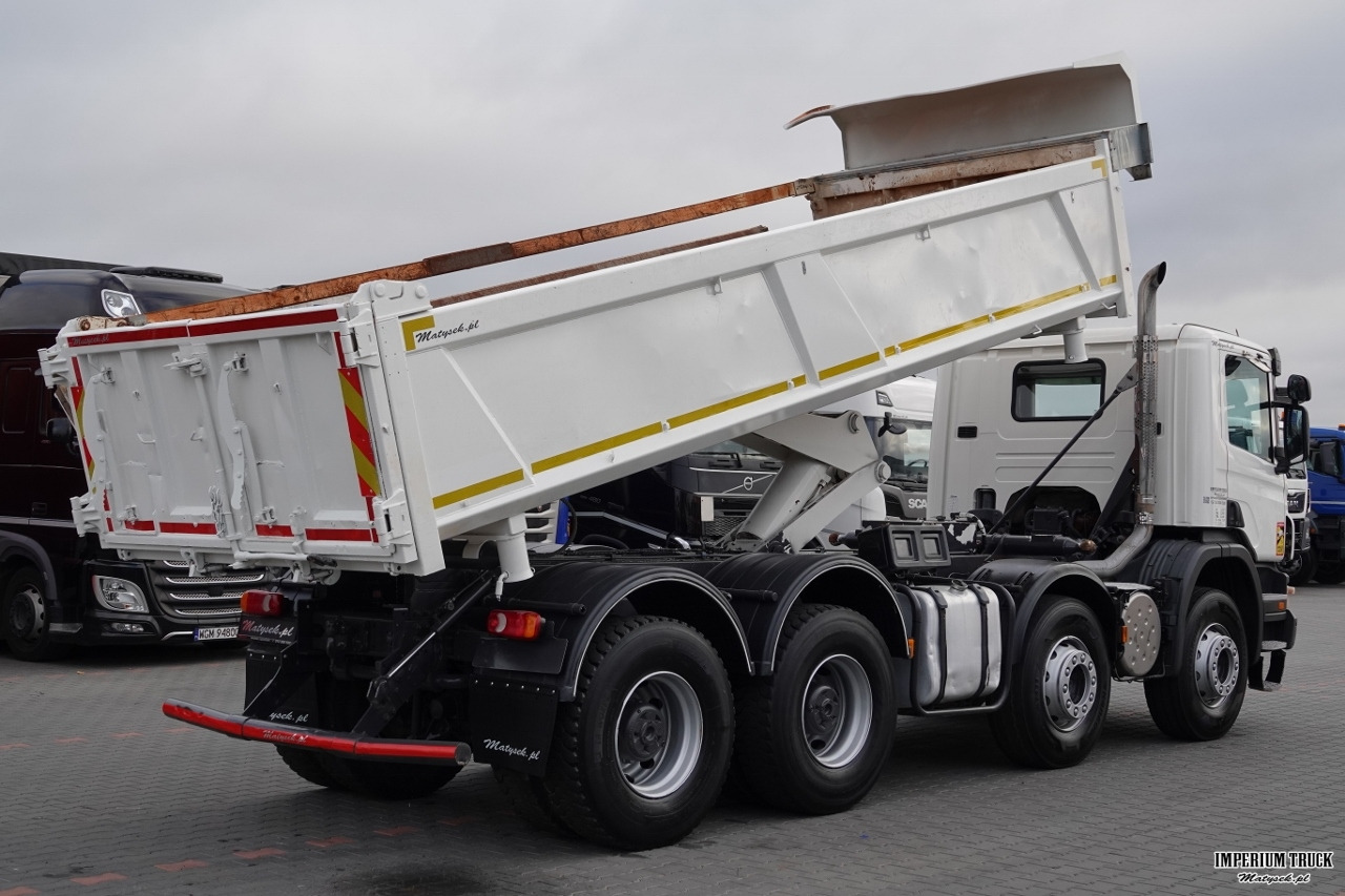 SCANIA P 380 / 8x4 / WYWROTKA / HYDROBURTA / BORDMATIC / SPROWADZONA / ŁADOWNOŚĆ : 18500 kg - Tipper: picture 3 SCANIA P 380 / 8x4 / WYWROTKA / HYDROBURTA / BORDMATIC / SPROWADZONA / ŁADOWNOŚĆ : 18500 kg - Tipper: picture 3