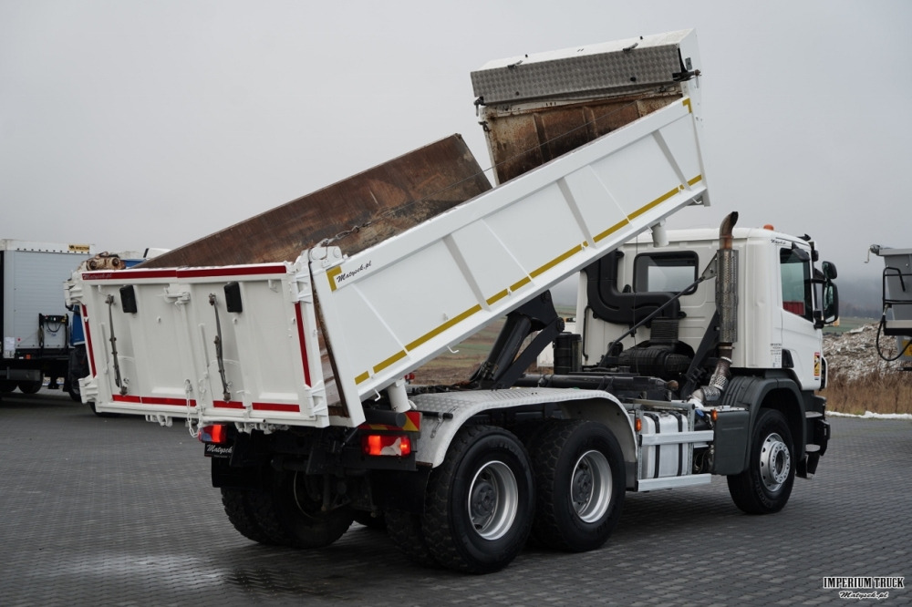 SCANIA P 410 / 6x4 / WYWROTKA DWU-STRONNA / HYDROBURTA / BOARDMATIC / AUTOMAT / EURO 6 - Tipper: picture 5 SCANIA P 410 / 6x4 / WYWROTKA DWU-STRONNA / HYDROBURTA / BOARDMATIC / AUTOMAT / EURO 6 - Tipper: picture 5