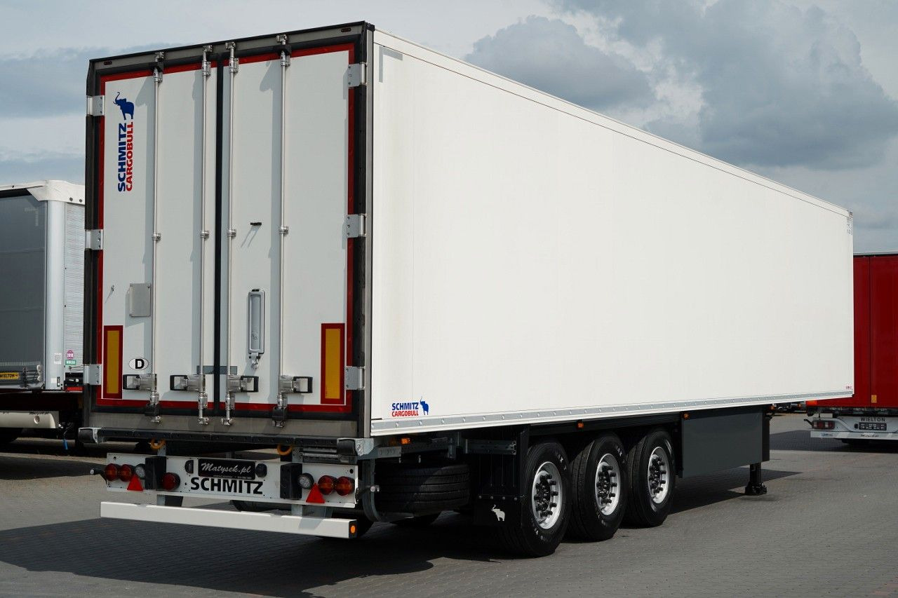 Schmitz Cargobull / CHŁODNIA / THERMO KING SLX 300 / DOPPELSTOCK / - Refrigerator semi-trailer: picture 4 Schmitz Cargobull / CHŁODNIA / THERMO KING SLX 300 / DOPPELSTOCK / - Refrigerator semi-trailer: picture 4