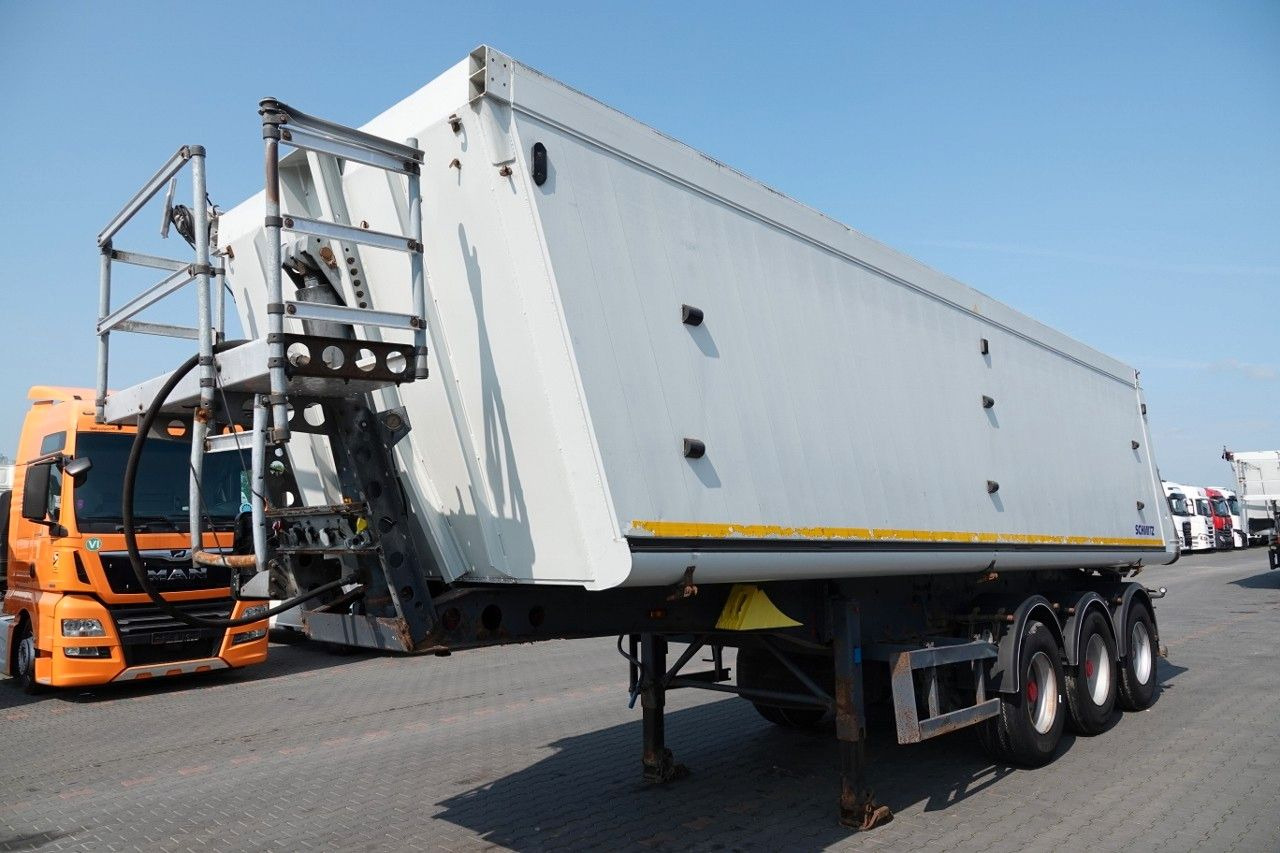 Schmitz Cargobull WYWROTKA 40 M3 / MULDA ALUMINIOWA / OŚ PODNOSZO - Tipper semi-trailer: picture 4 Schmitz Cargobull WYWROTKA 40 M3 / MULDA ALUMINIOWA / OŚ PODNOSZO - Tipper semi-trailer: picture 4