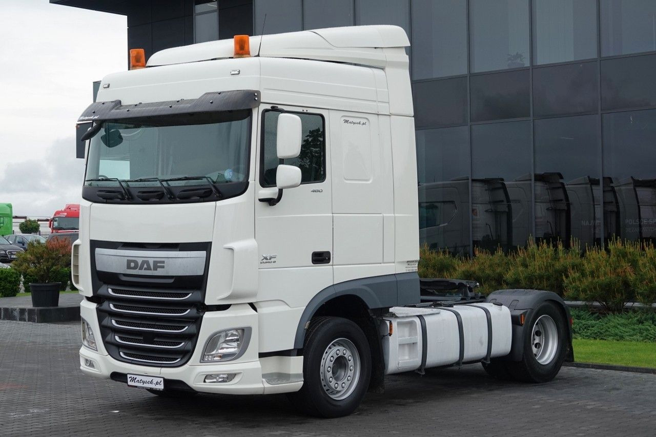 DAF XF 460 / SPACE CAB / OPONY 100% / SPROWADZONY / - Tractor unit: picture 1 DAF XF 460 / SPACE CAB / OPONY 100% / SPROWADZONY / - Tractor unit: picture 1