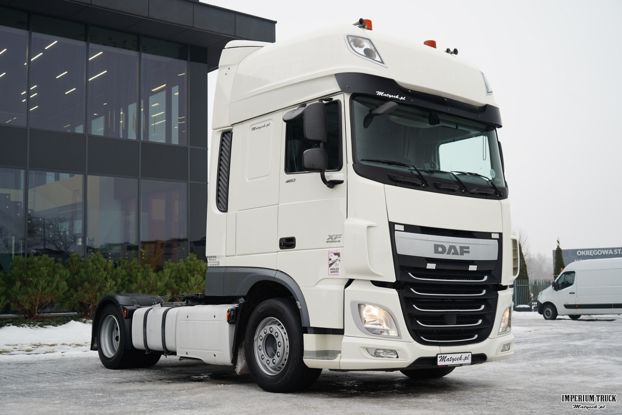DAF XF 460 / SUPER SPACE CAB / MEGA / EURO 6 / LOW DECK - Tractor unit: picture 1 DAF XF 460 / SUPER SPACE CAB / MEGA / EURO 6 / LOW DECK - Tractor unit: picture 1