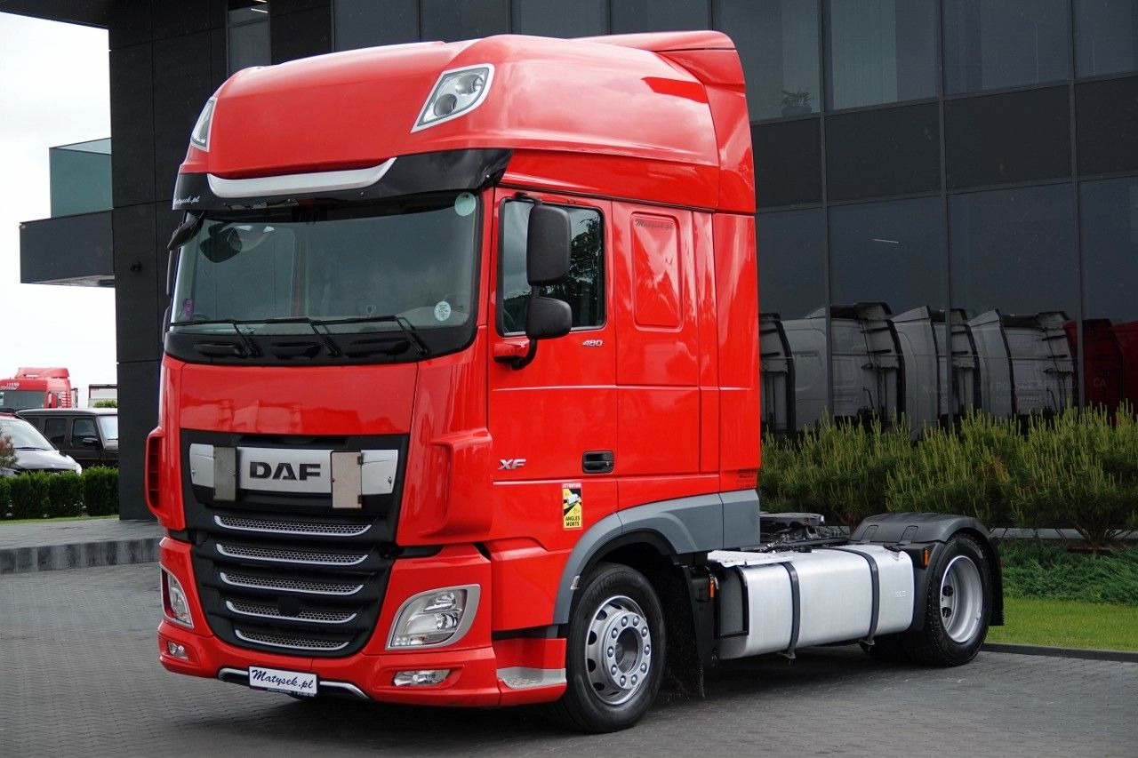 DAF XF 480 / LOW DECK / MEGA / 2021 / SSC / PO ZŁOTY - Tractor unit: picture 3 DAF XF 480 / LOW DECK / MEGA / 2021 / SSC / PO ZŁOTY - Tractor unit: picture 3