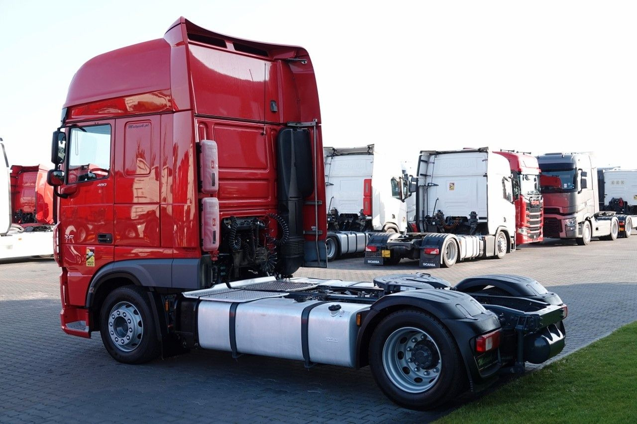 DAF XF 480 / LOW DECK / MEGA / 2021 / SSC / PO ZŁOTY - Tractor unit: picture 4 DAF XF 480 / LOW DECK / MEGA / 2021 / SSC / PO ZŁOTY - Tractor unit: picture 4