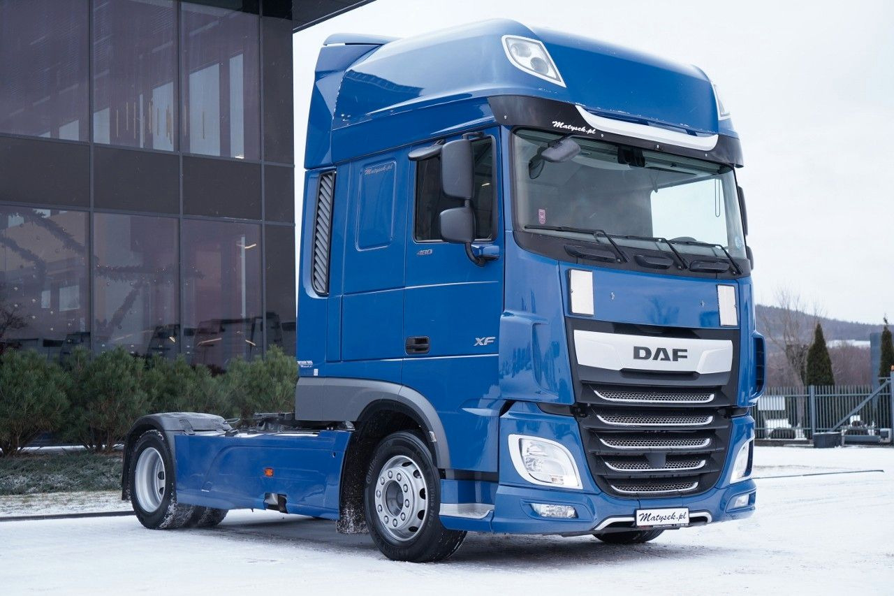 DAF XF 480 / MEGA / SUPER SPACE CAB / LOW DECK / 20 - Tractor unit: picture 2 DAF XF 480 / MEGA / SUPER SPACE CAB / LOW DECK / 20 - Tractor unit: picture 2
