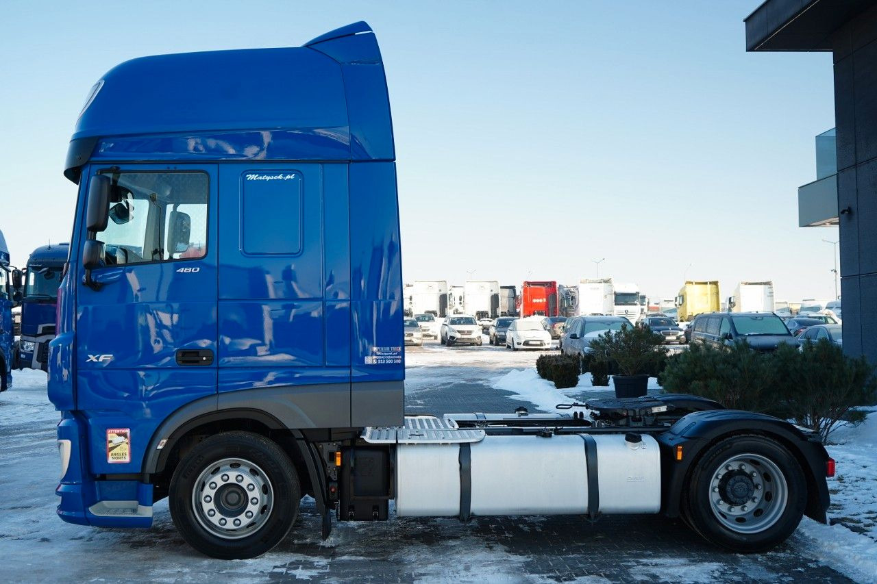 DAF XF 480 / MEGA / SUPER SPACE CAB / LOW DECK / 202 - Tractor unit: picture 4 DAF XF 480 / MEGA / SUPER SPACE CAB / LOW DECK / 202 - Tractor unit: picture 4