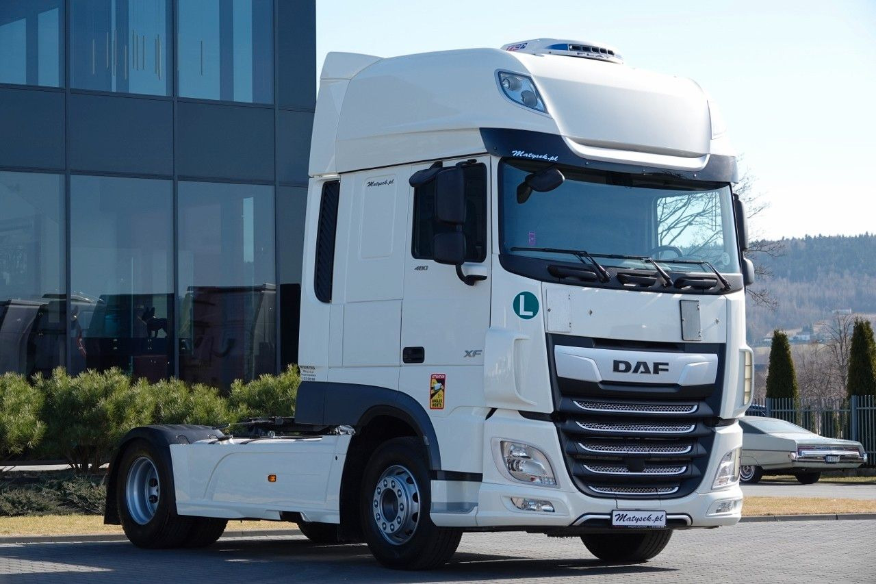 DAF XF 480 / SUPER SPACE CAB / I-PARK COOL / OPONY 1 - Tractor unit: picture 2 DAF XF 480 / SUPER SPACE CAB / I-PARK COOL / OPONY 1 - Tractor unit: picture 2