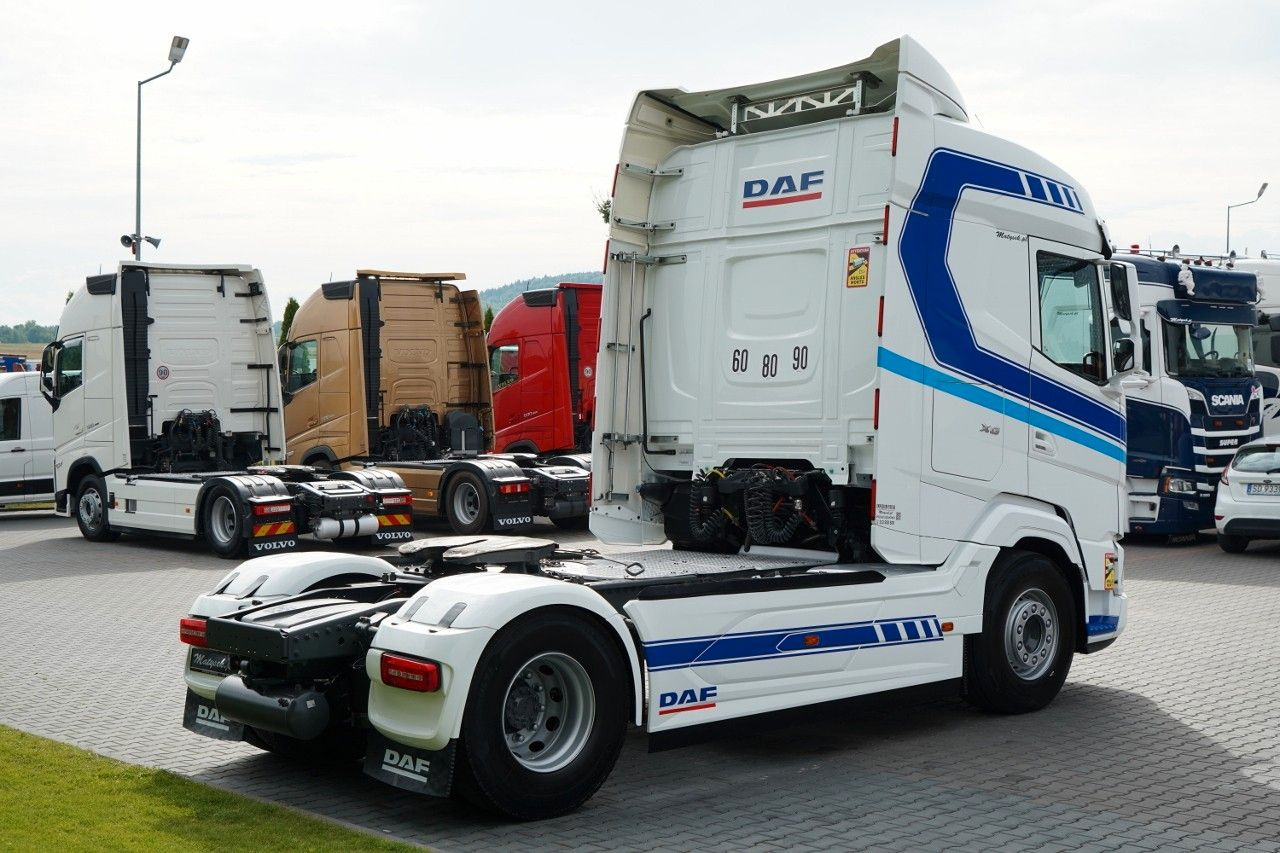 DAF XG 530 / RETARDER / FULL AIRMATIC / I-PARK COOL - Tractor unit: picture 4 DAF XG 530 / RETARDER / FULL AIRMATIC / I-PARK COOL - Tractor unit: picture 4