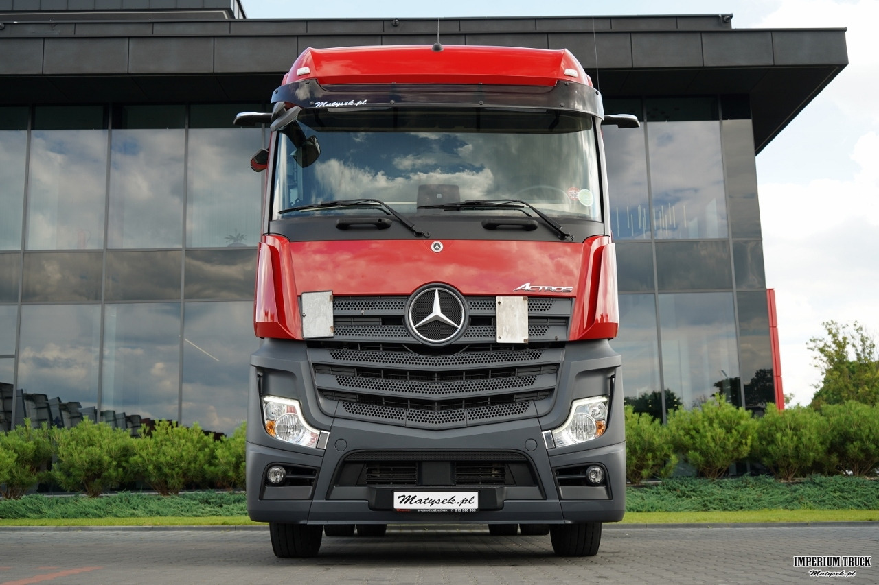 MERCEDES 1845 / MP5 / BIG SPACE / PO KONTRAKCIE SERWISOWYM / 2020 ROK - Tractor unit: picture 3 MERCEDES 1845 / MP5 / BIG SPACE / PO KONTRAKCIE SERWISOWYM / 2020 ROK - Tractor unit: picture 3