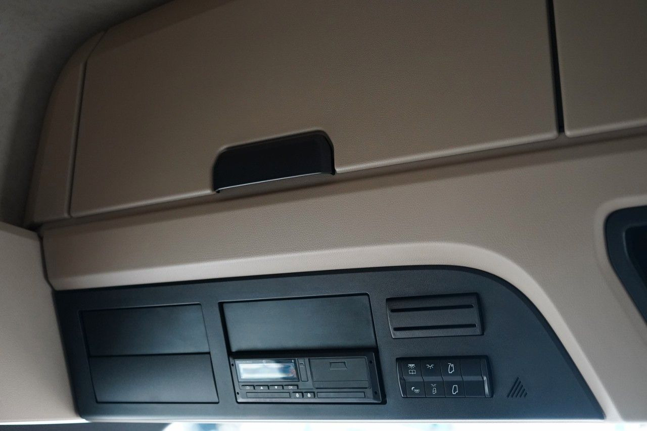 Mercedes-Benz ACTROS 1845 / BIG SPACE / 2020 leasing Mercedes-Benz ACTROS 1845 / BIG SPACE / 2020: picture 34