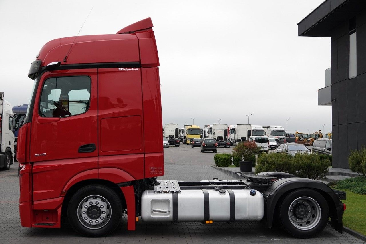 Mercedes-Benz ACTROS 1845 / LOW DECK / MEGA / BIG SPACE / PO K - Tractor unit: picture 5 Mercedes-Benz ACTROS 1845 / LOW DECK / MEGA / BIG SPACE / PO K - Tractor unit: picture 5