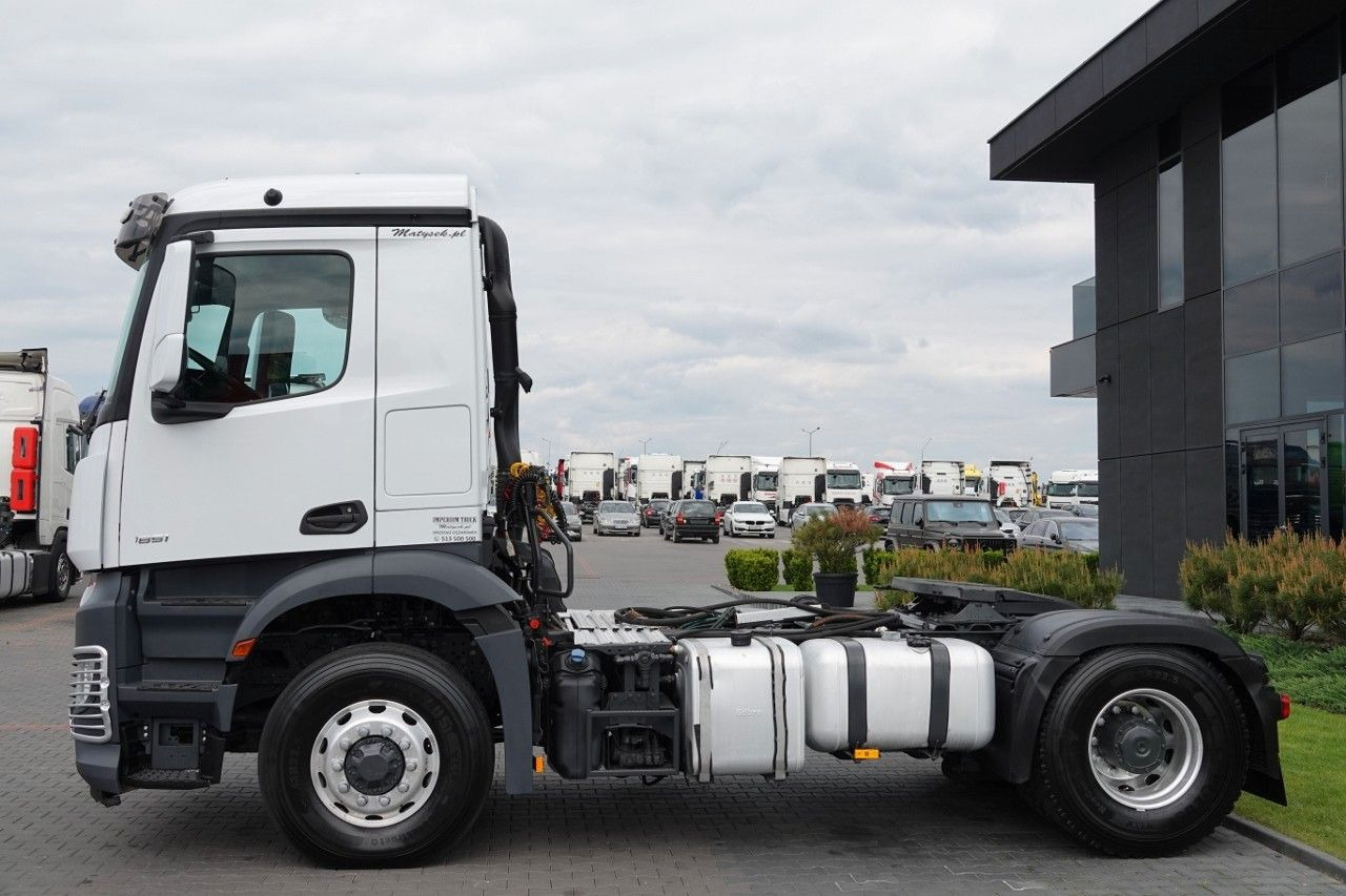 Mercedes-Benz AROCS 1851 / 4X4 / HYDRODRIVE / KOMPRESOR DO WY - Tractor unit: picture 3 Mercedes-Benz AROCS 1851 / 4X4 / HYDRODRIVE / KOMPRESOR DO WY - Tractor unit: picture 3