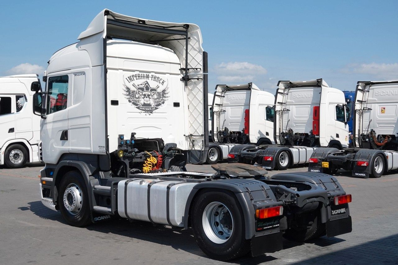 Scania R 440 / RETARDER / OPTICRUISE + SPRZĘGŁO / SPRO - Tractor unit: picture 4 Scania R 440 / RETARDER / OPTICRUISE + SPRZĘGŁO / SPRO - Tractor unit: picture 4