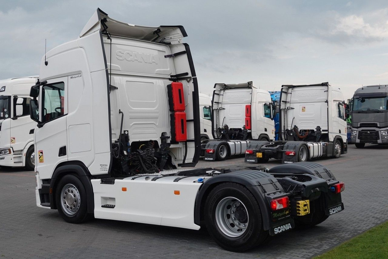 Scania R 450 / RETARDER / FULL AIRMATIC / OPONY 100% / - Tractor unit: picture 4 Scania R 450 / RETARDER / FULL AIRMATIC / OPONY 100% / - Tractor unit: picture 4