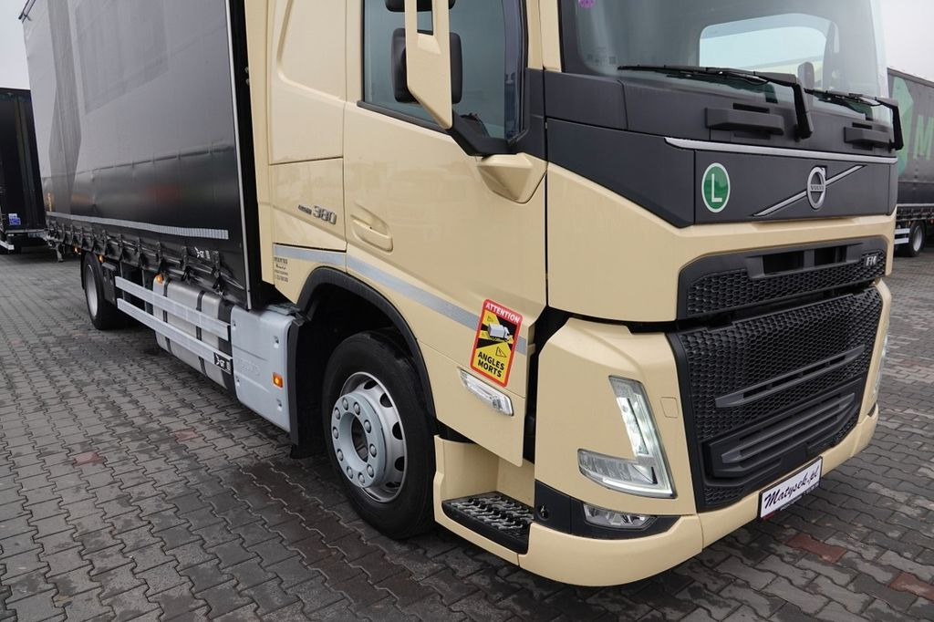 Volvo FM 380 / FIRANKA- 7,7 m / 60m3 / PODNOSZONY DACH - Curtain side truck: picture 5 Volvo FM 380 / FIRANKA- 7,7 m / 60m3 / PODNOSZONY DACH - Curtain side truck: picture 5