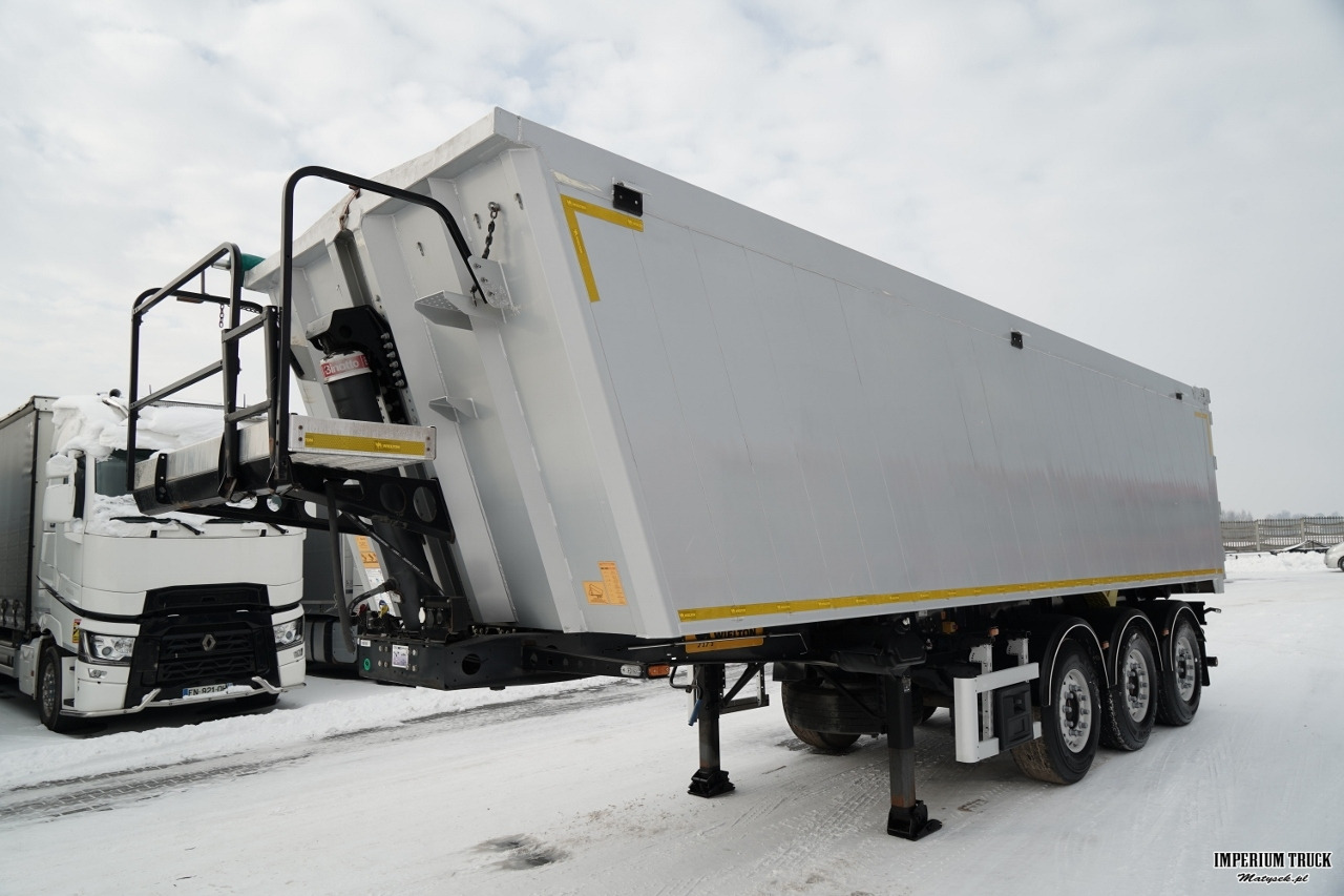 WIELTON / WYWROTKA / 41 M3 / ALUMINIOWA / 2x OŚ PODNOSZONA / OSIE SAF / ALUFELGI - Tipper semi-trailer: picture 4 WIELTON / WYWROTKA / 41 M3 / ALUMINIOWA / 2x OŚ PODNOSZONA / OSIE SAF / ALUFELGI - Tipper semi-trailer: picture 4