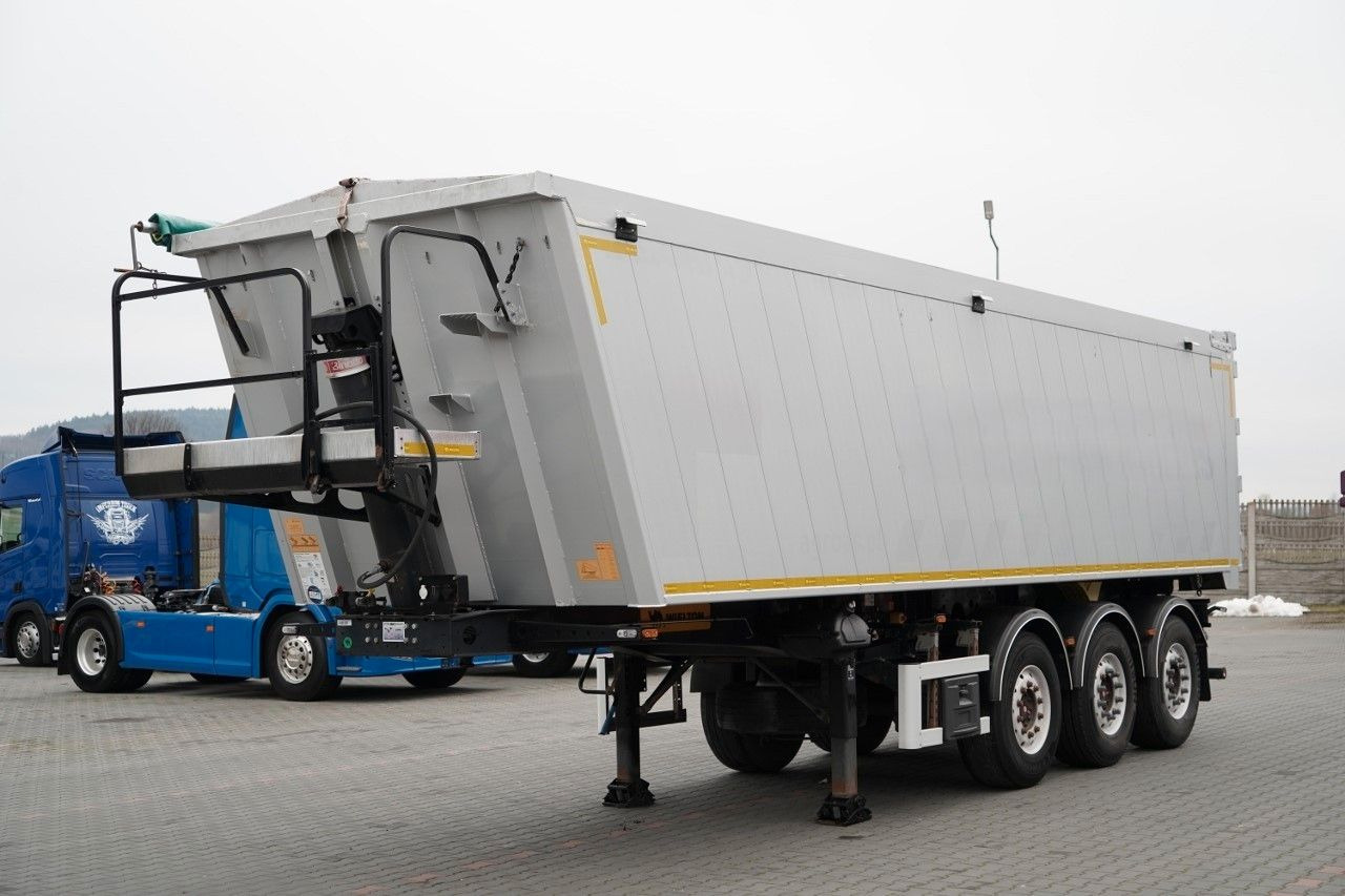 Wielton WYWROTKA / 41 M3 / ALUMINIOWA / 2x OŚ PODNOSZON - Tipper semi-trailer: picture 1 Wielton WYWROTKA / 41 M3 / ALUMINIOWA / 2x OŚ PODNOSZON - Tipper semi-trailer: picture 1