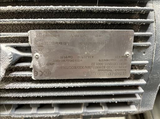 Votech Hopper and screw feeder - Food processing equipment: picture 4 Votech Hopper and screw feeder - Food processing equipment: picture 4