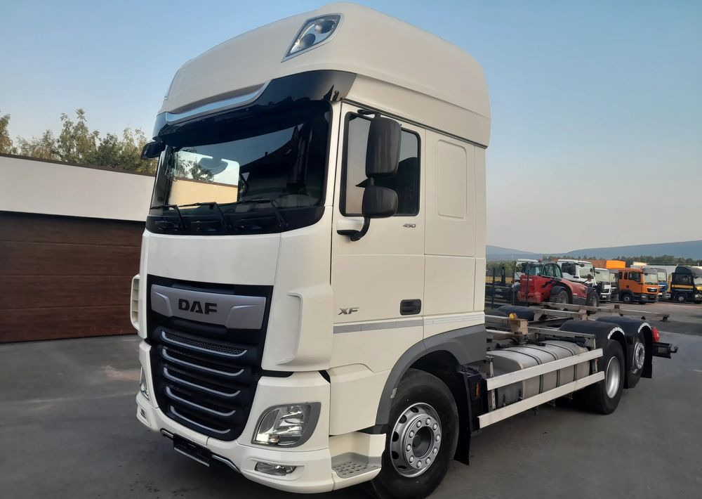 DAF XF 106 450 / BDF RETARDER - Cab chassis truck: picture 5 DAF XF 106 450 / BDF RETARDER - Cab chassis truck: picture 5