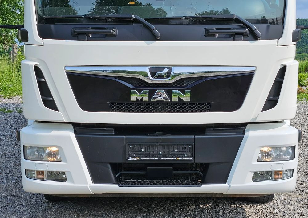 MAN TGL 12.250/KONTENER/IZOTERMA/WINDA/2019R/EURO 6/PEŁEN SERWIS/SPROWADZONY/ZADBANY/JAK NOWY/ KSIĄŻKA SERWISOWA/E6/17 PALET - Box truck: picture 5 MAN TGL 12.250/KONTENER/IZOTERMA/WINDA/2019R/EURO 6/PEŁEN SERWIS/SPROWADZONY/ZADBANY/JAK NOWY/ KSIĄŻKA SERWISOWA/E6/17 PALET - Box truck: picture 5