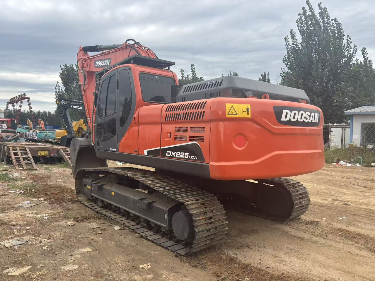 DOOSAN DX225LCA - Crawler excavator: picture 4 DOOSAN DX225LCA - Crawler excavator: picture 4