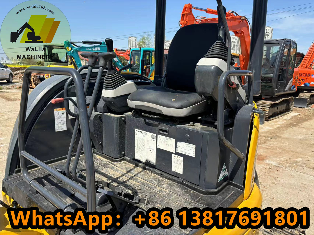 Mini excavator KOMATSU Pc35: picture 6