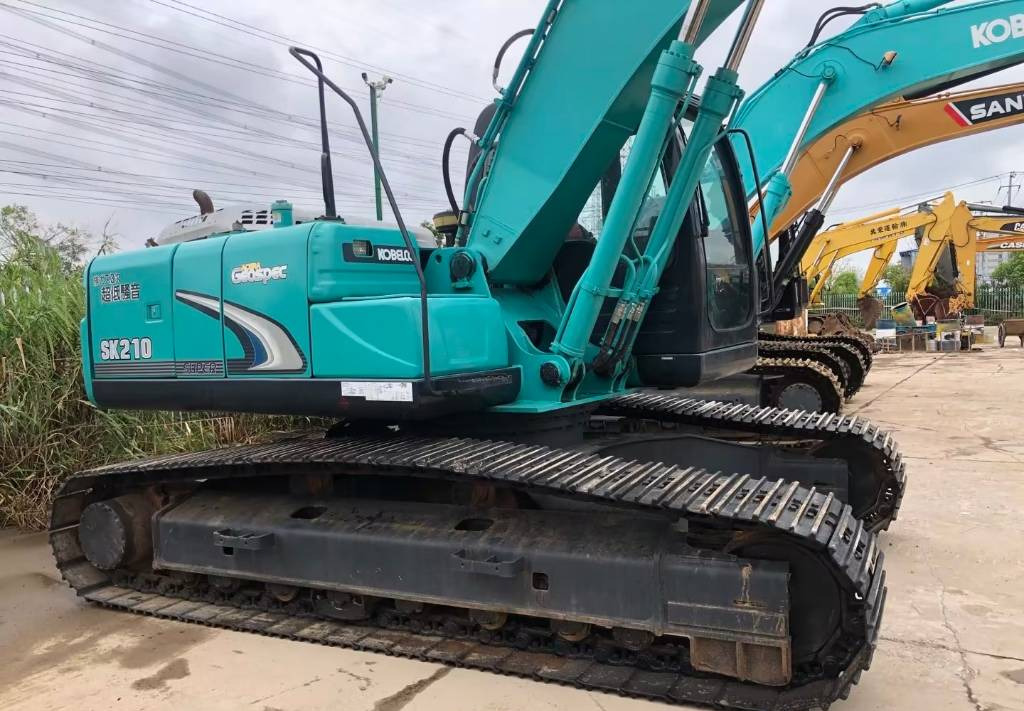 Kobelco SK 210-8 - Crawler excavator: picture 4 Kobelco SK 210-8 - Crawler excavator: picture 4
