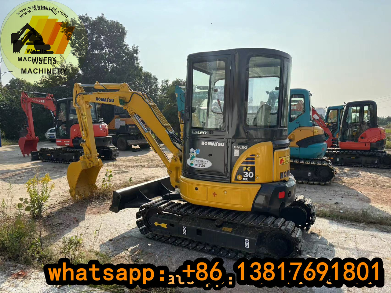 Komatsu PC 30 MR-3 Komatsu 30, Komatsu 35-3 - Mini excavator: picture 3 Komatsu PC 30 MR-3 Komatsu 30, Komatsu 35-3 - Mini excavator: picture 3