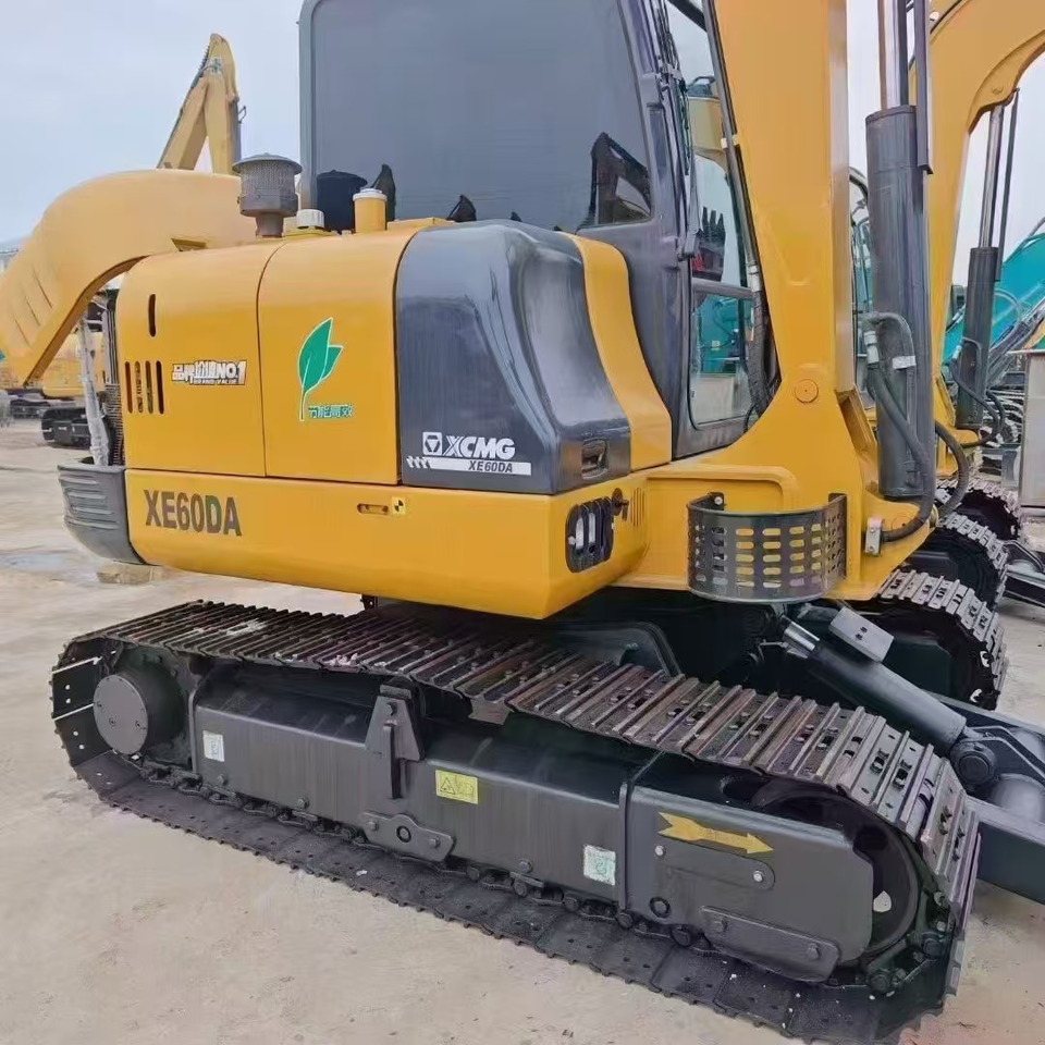Mini excavator XCMG XE 60DA XE60: picture 8